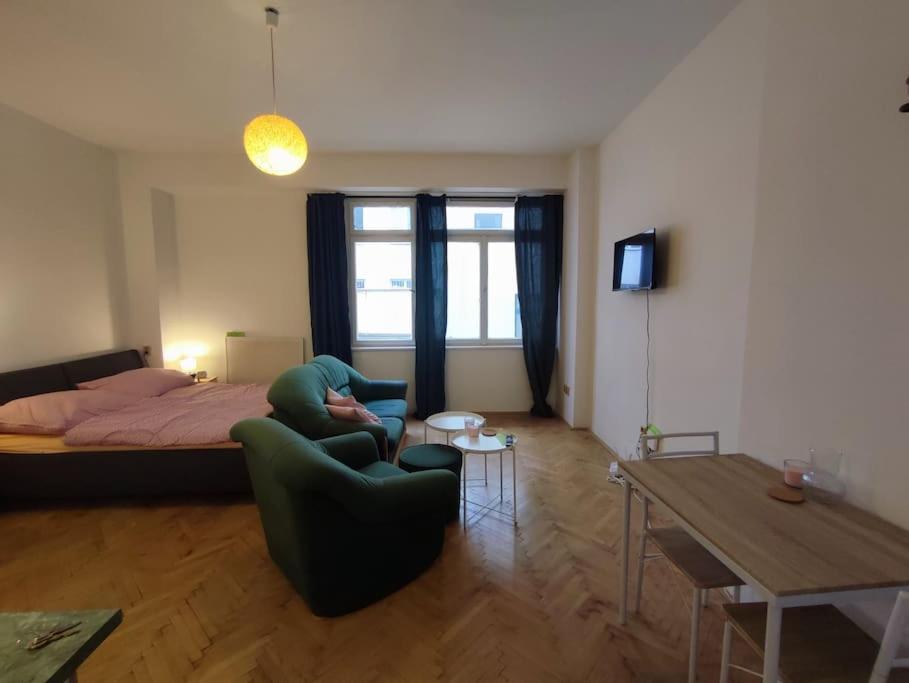 Cosy Warm Apartment In The Heart Of Prague. المظهر الخارجي الصورة